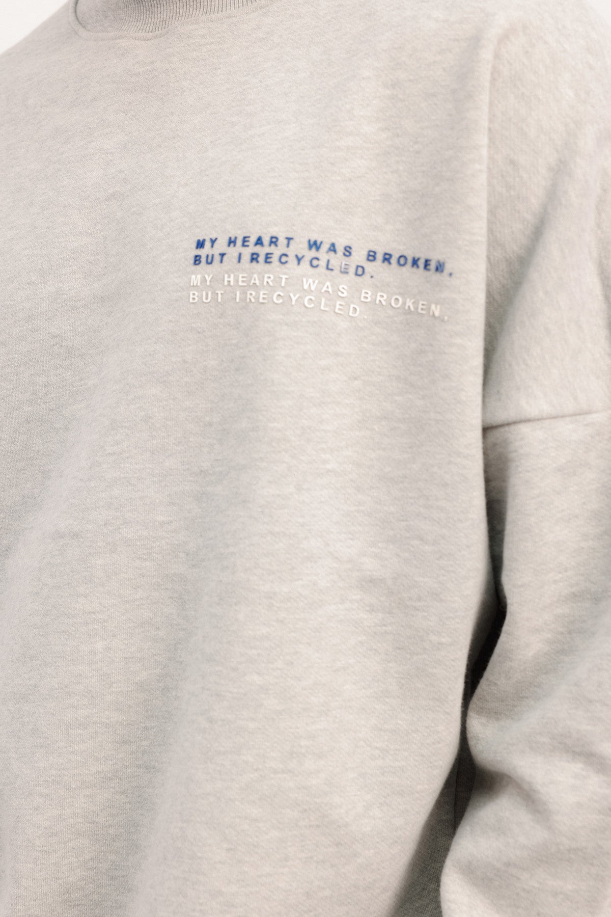 BARI GREY SWEATSHIRT