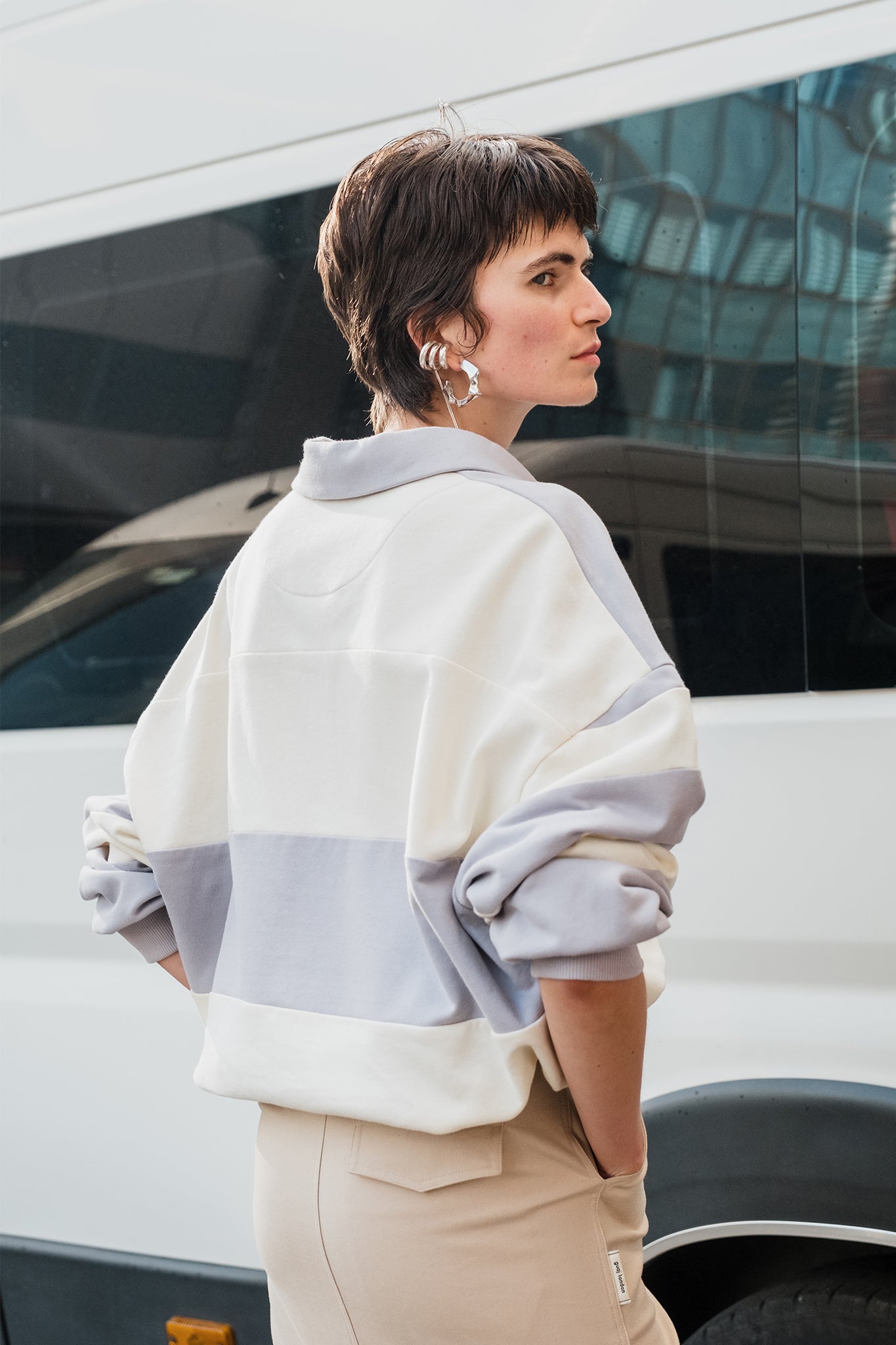 SENG SWEATSHIRT - KIRIK BEYAZ / GRİ