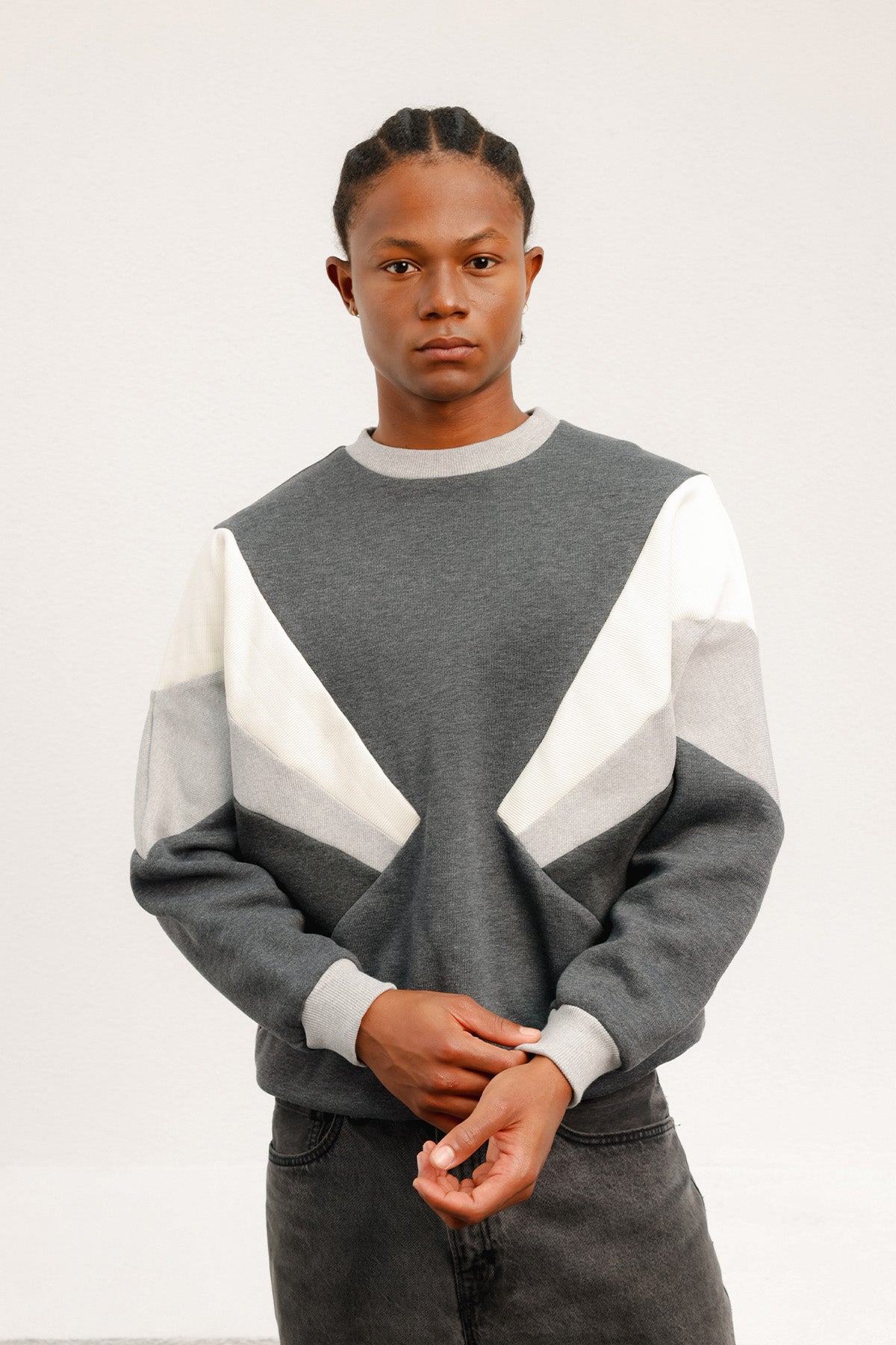 OSAKA SWEATSHIRT