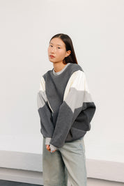 OSAKA SWEATSHIRT