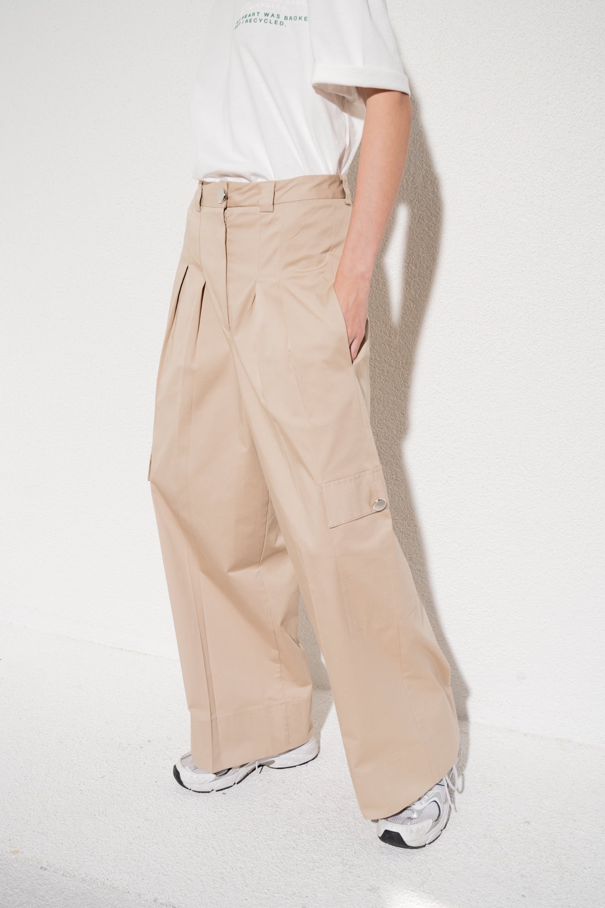 RIGA PANTS - BEIGE