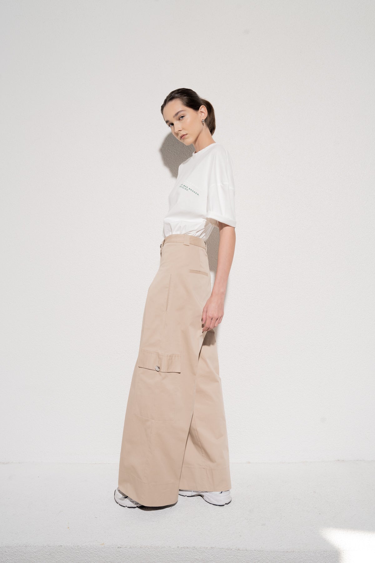 RIGA PANTS - BEIGE