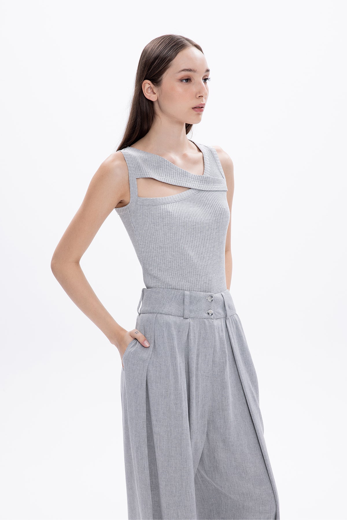 KUAN TOP