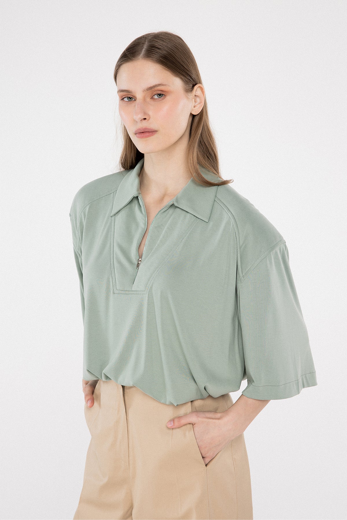 AXIS T-SHIRT
